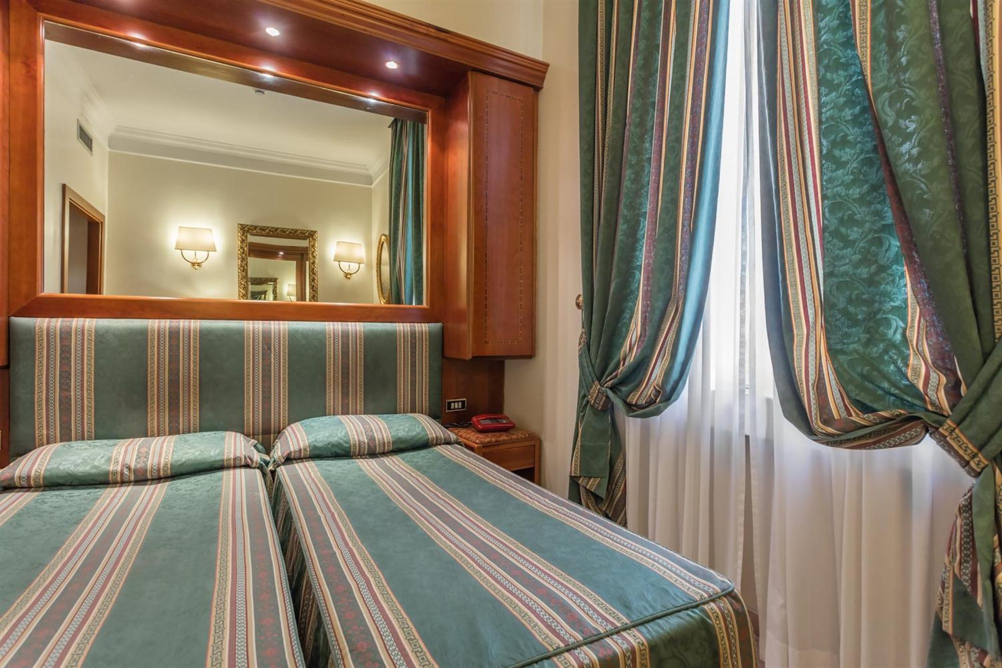 Raeli Hotel Luce — Foto 2